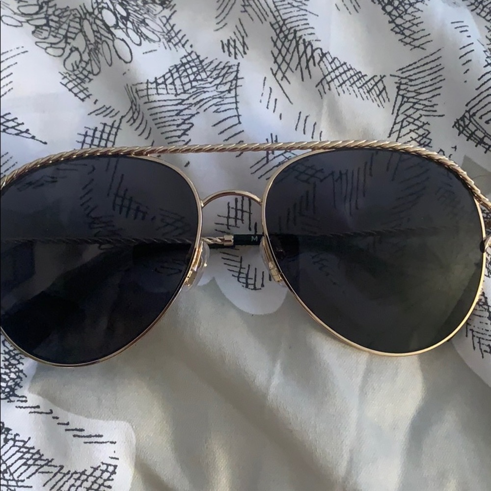 Marc Jacobs sunglasses with case - Picture 2 of 4